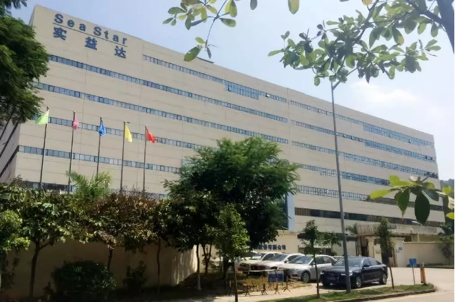 麦达数字控股子公司实益达牵手怡化股份，助力智慧金融